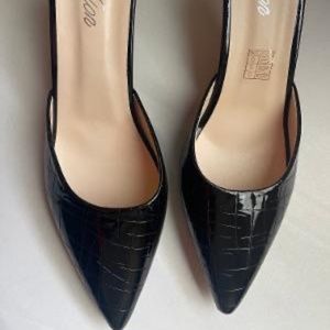 Brand new mule heels